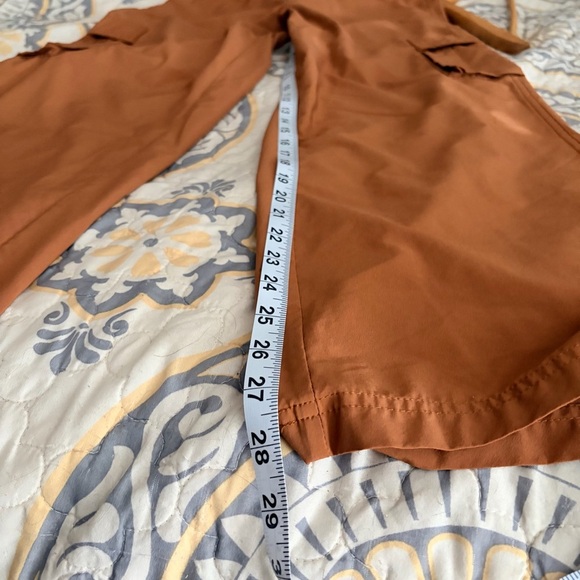 Offline by Aerie Brown/Orange Wide Leg Cargo Pants, Moisture wicking, Small - Picture 5 of 11